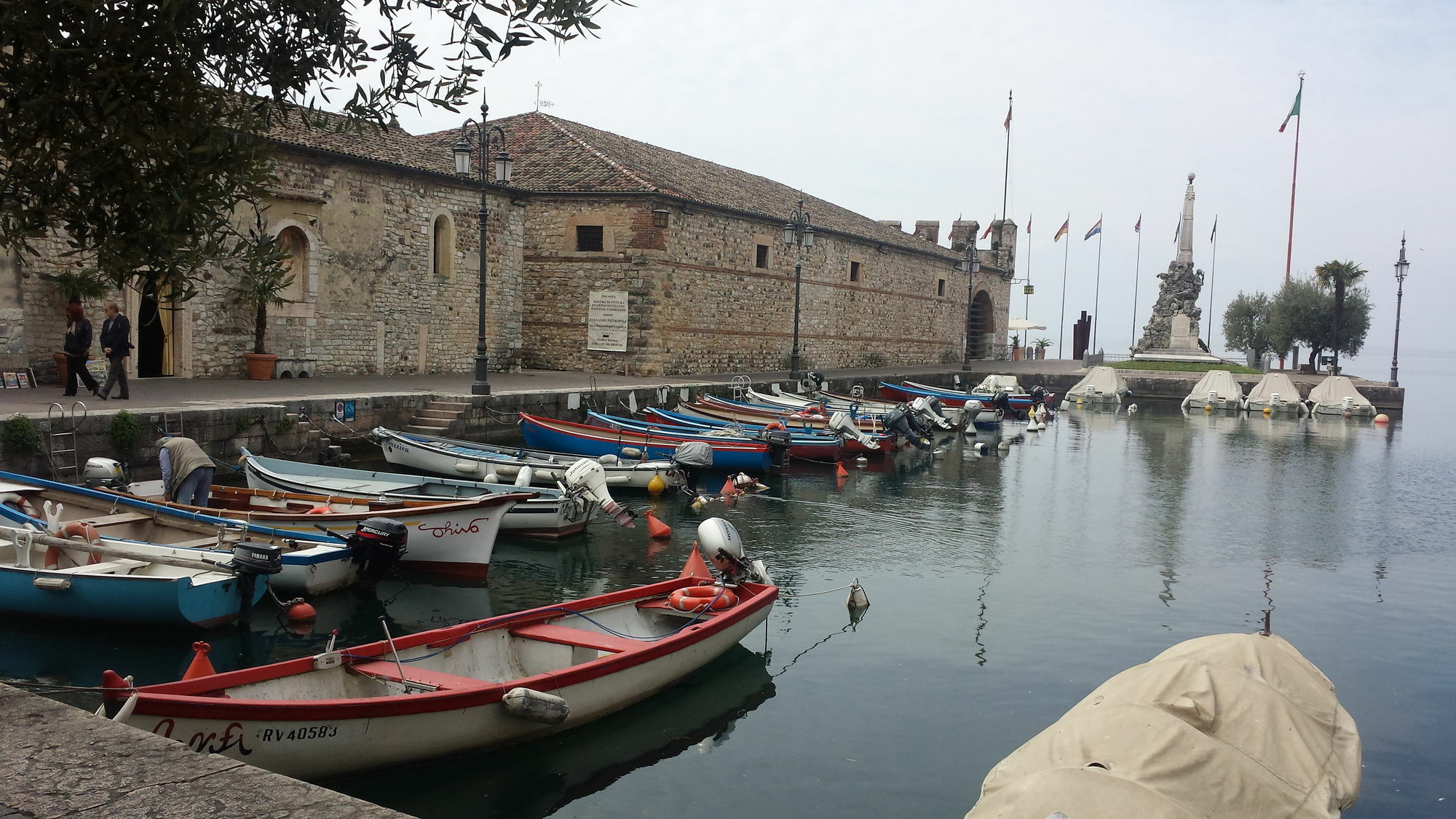 Lazise Boutique Apartment Lago E Relax Zewnętrze zdjęcie